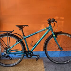 Islabikes beinn 27 in Teal kids bike Mudguards PannierRack Stand